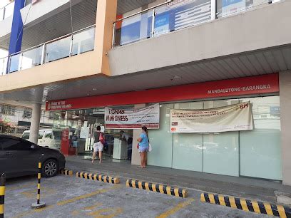 BPI Mandaluyong Branch .